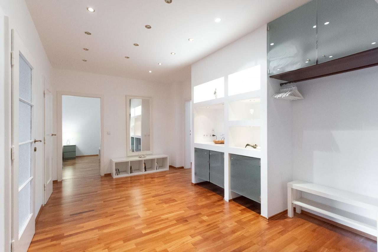 Operastreet City-Center Premium Apartment Vienna Esterno foto
