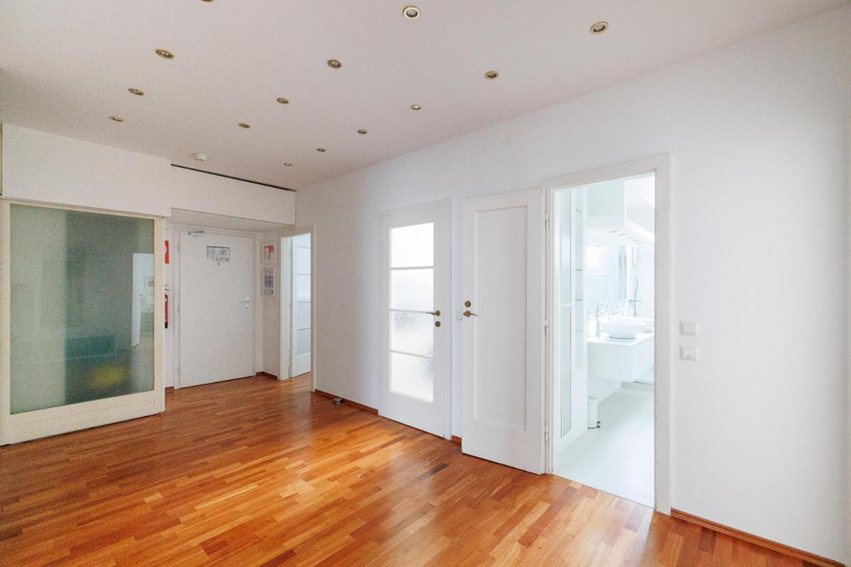 Operastreet City-Center Premium Apartment Vienna Esterno foto