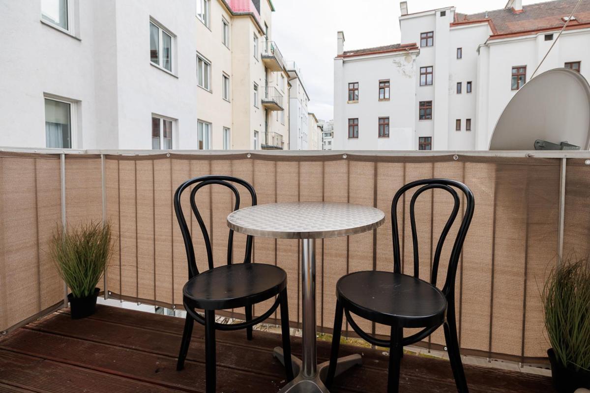Operastreet City-Center Premium Apartment Vienna Esterno foto